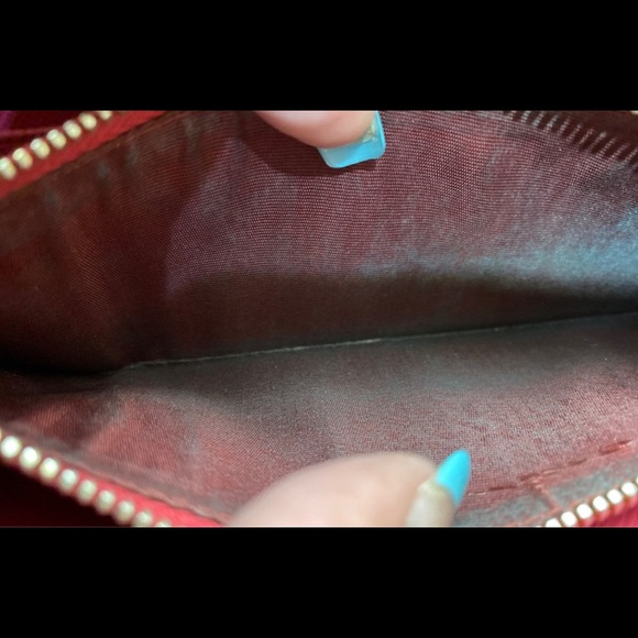 Prada Wallet - Picture 4 of 10